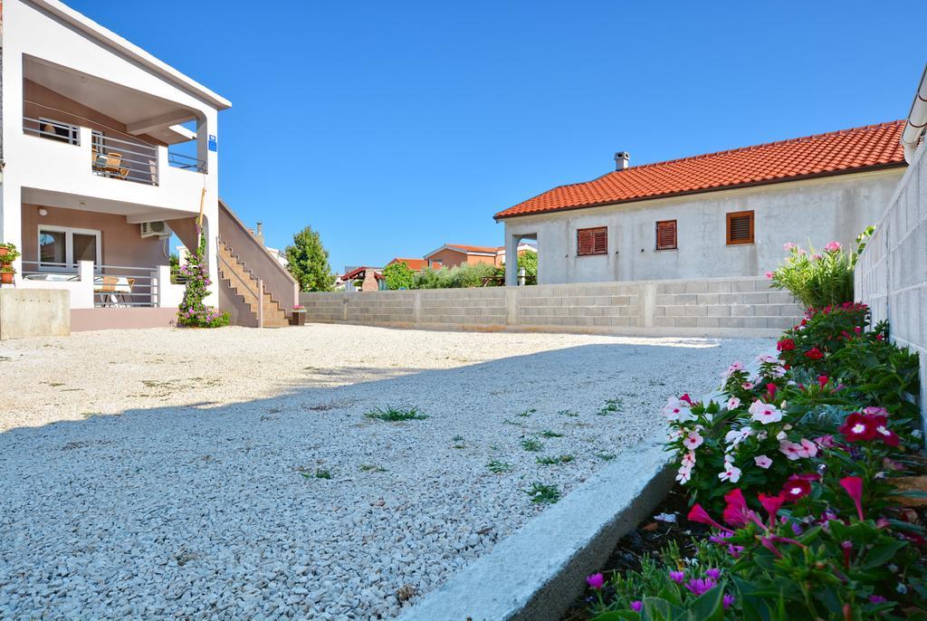 Apartment Marijana Vir Dış mekan fotoğraf