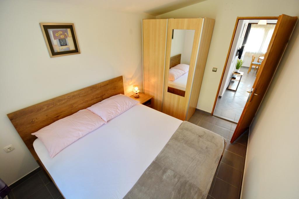 Apartment Marijana Vir Dış mekan fotoğraf