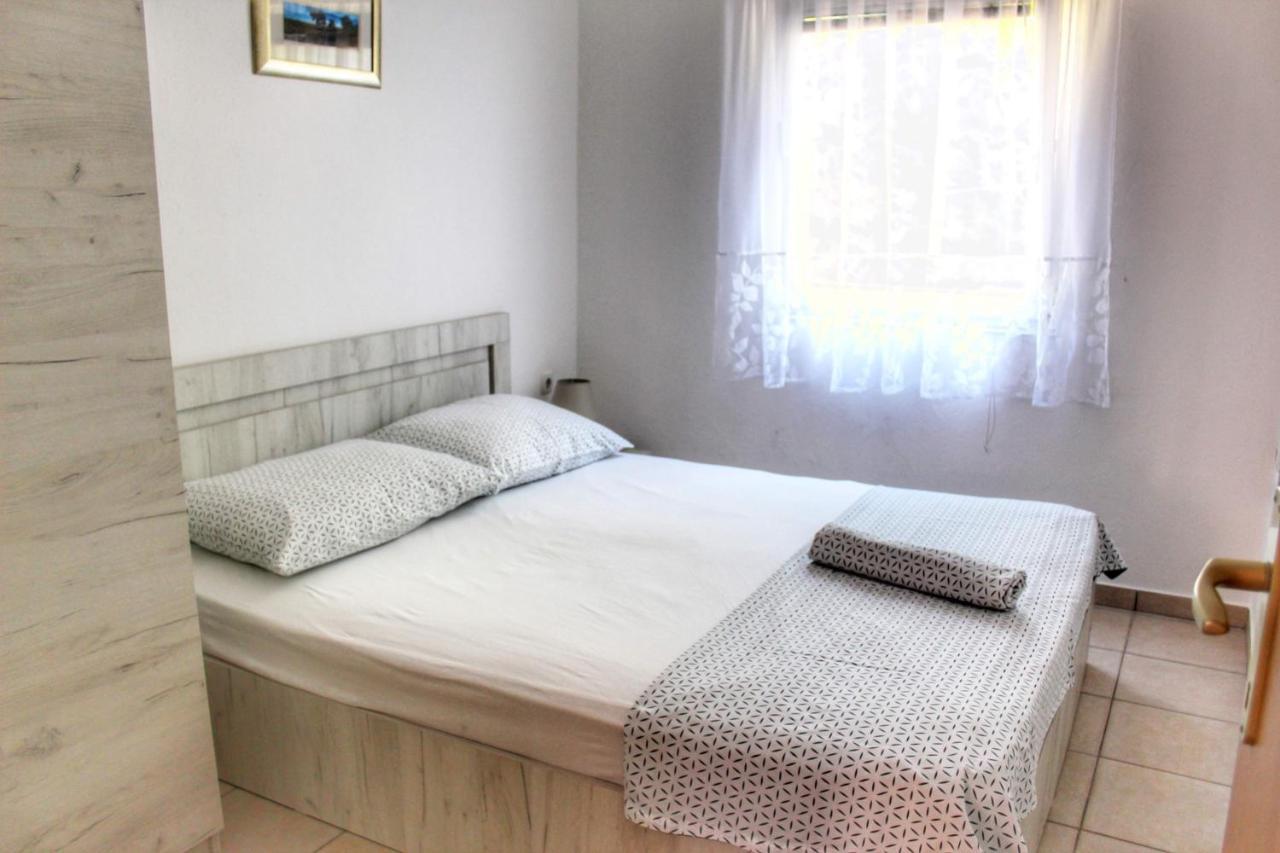 Apartment Marijana Vir Dış mekan fotoğraf