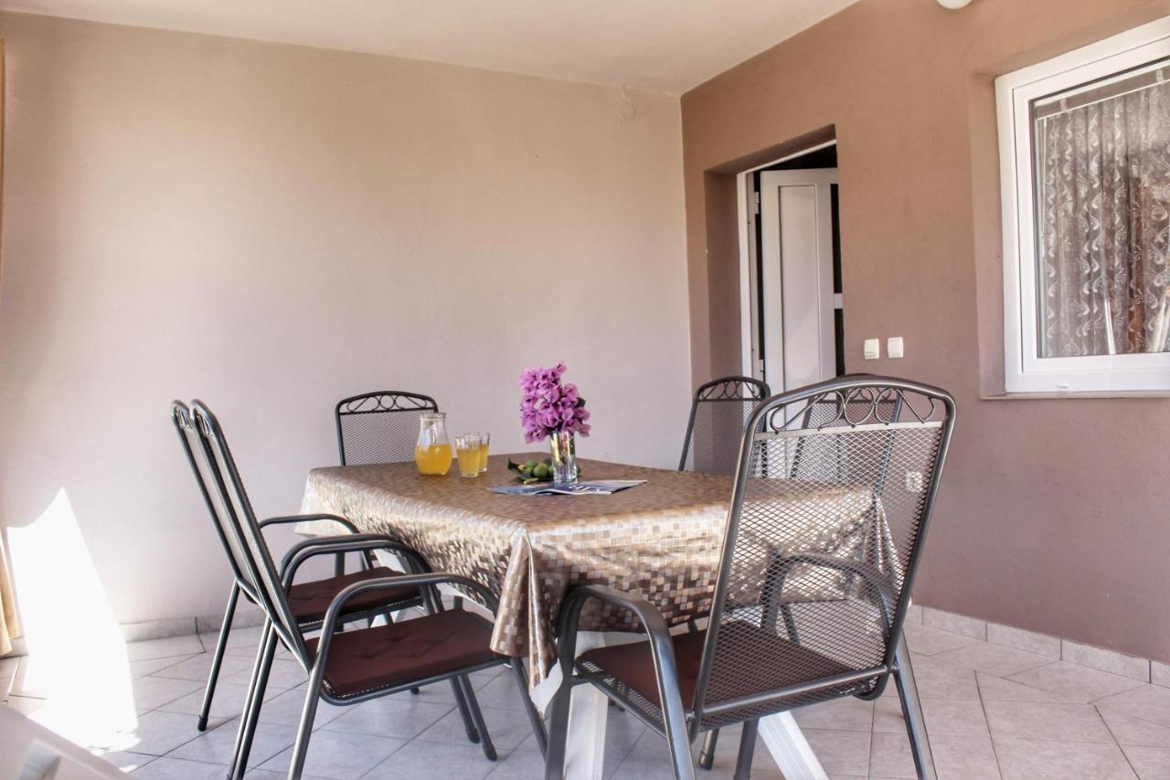 Apartment Marijana Vir Dış mekan fotoğraf