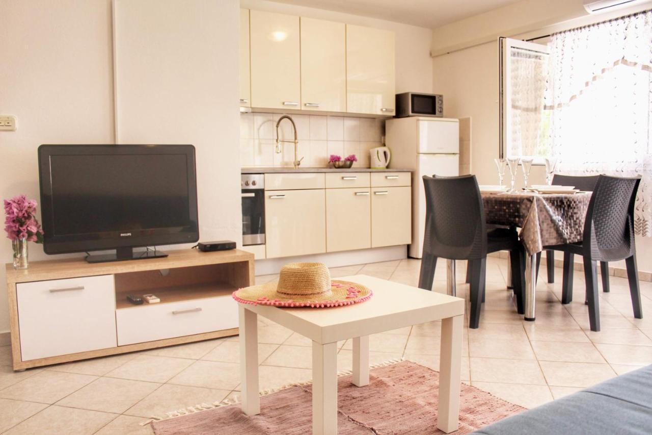 Apartment Marijana Vir Dış mekan fotoğraf