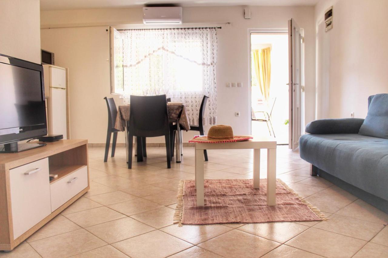 Apartment Marijana Vir Dış mekan fotoğraf