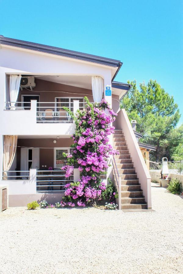 Apartment Marijana Vir Dış mekan fotoğraf