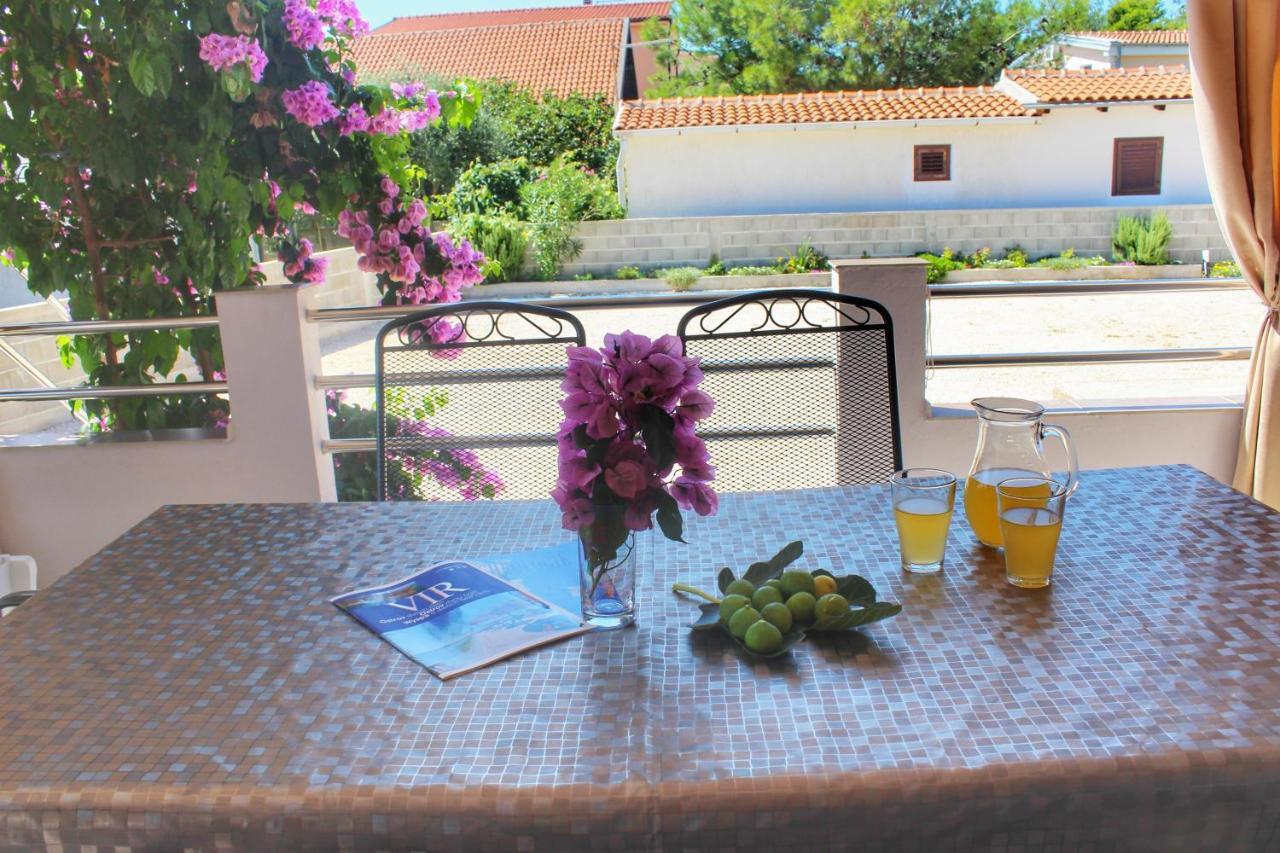 Apartment Marijana Vir Dış mekan fotoğraf