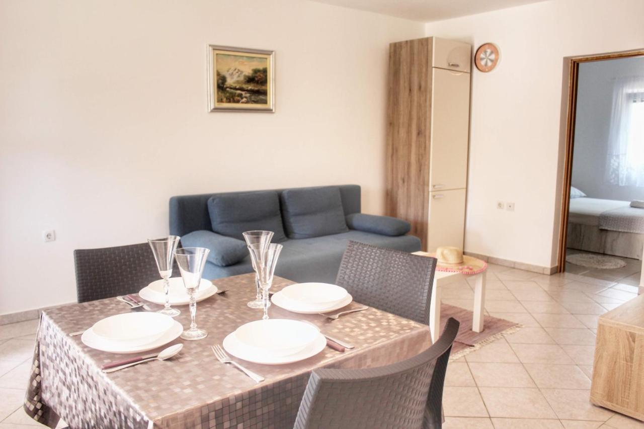 Apartment Marijana Vir Dış mekan fotoğraf
