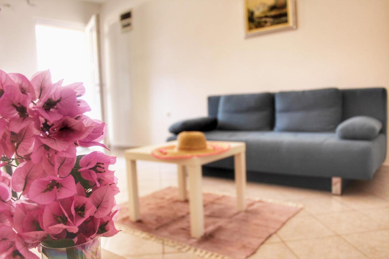 Apartment Marijana Vir Dış mekan fotoğraf